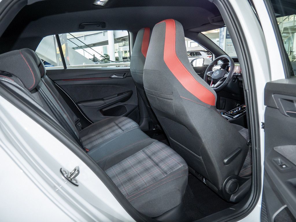 Volkswagen Golf - Bild 6