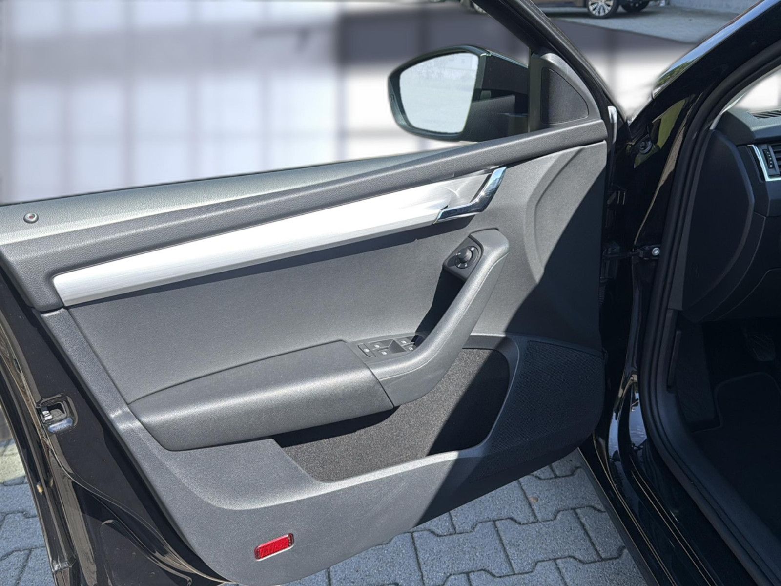 Fahrzeugabbildung SKODA Octavia 1.5 TSI / Unfallfrei/ 1. Hd
