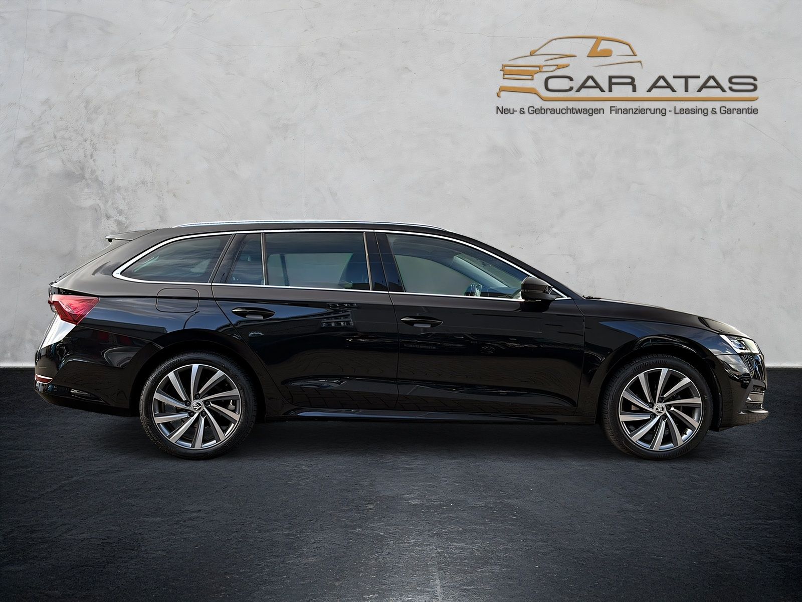 Fahrzeugabbildung SKODA Octavia 2.0 TDI HEAD UP AHK NAVI ACC PANO MEMORY