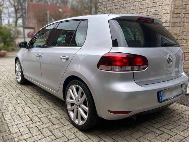 Volkswagen Golf 1.2 TSI Style, AHK, 18 Zoll, CarPlay