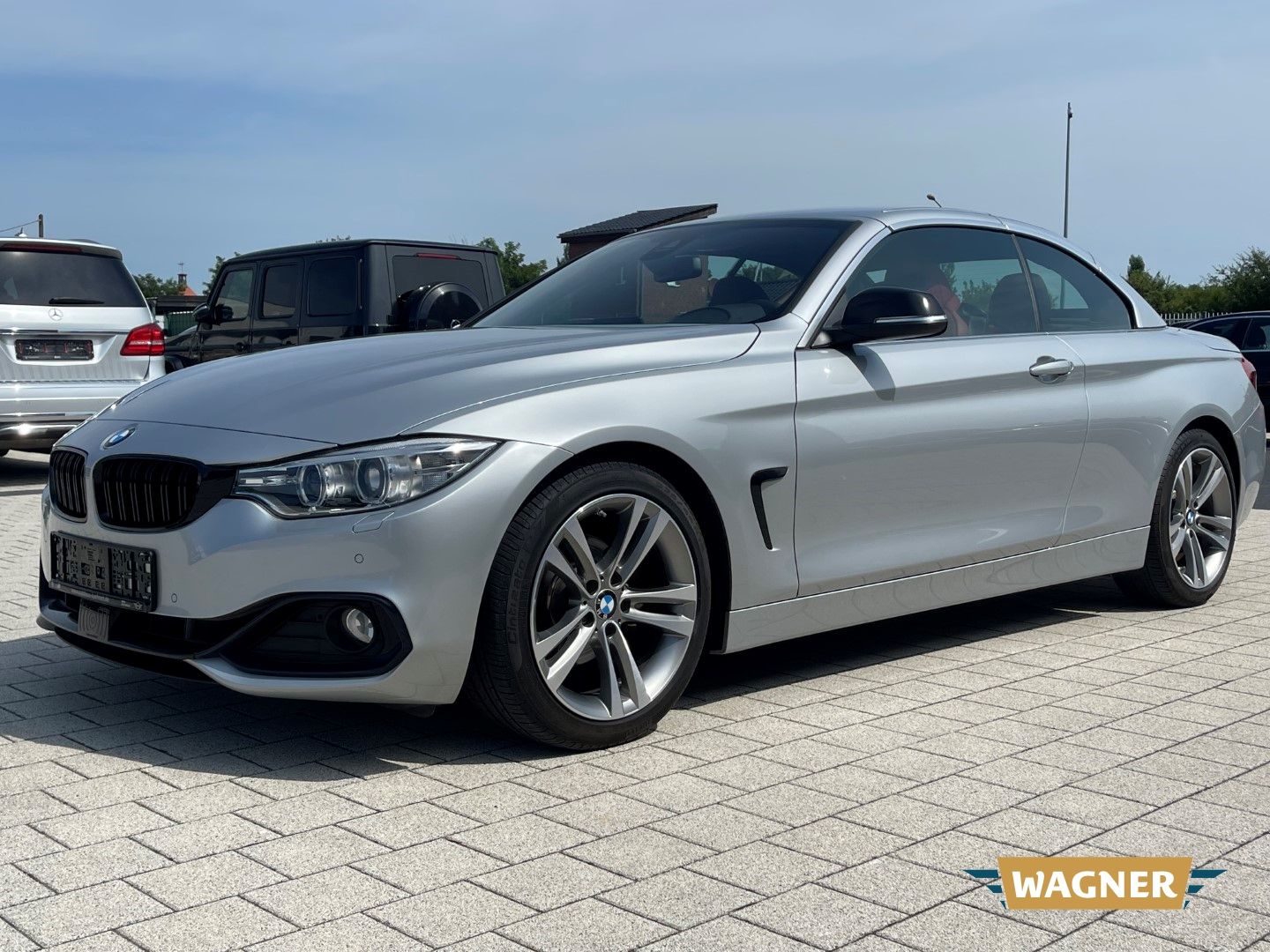 Fahrzeugabbildung BMW 420 i Cabrio Automatik Leder Navi Service NEU