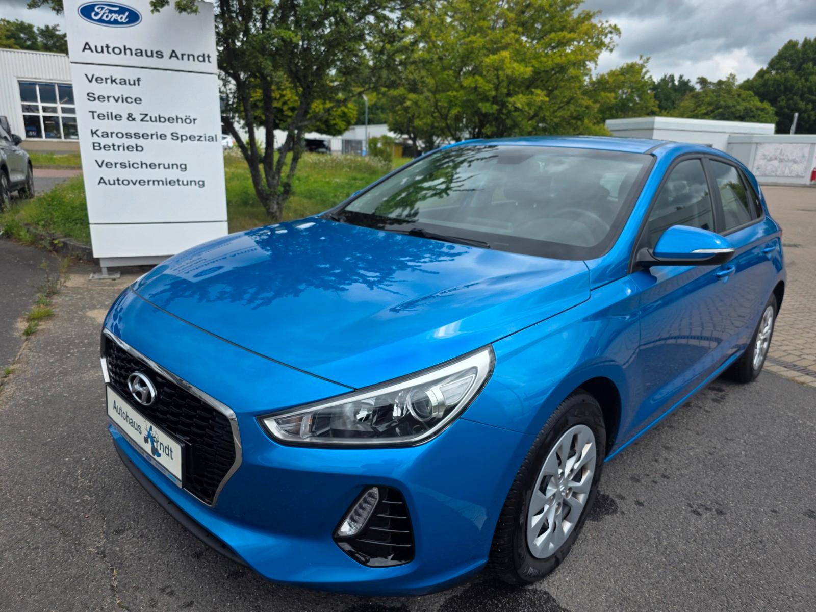 Hyundai i30 1.4 Pure *Tempomat*Klima*