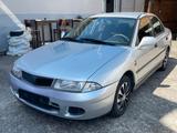 Mitsubishi Carisma 1,8 GDI Classic TUV 06/2027 - gebrauchte Mitsubishi Carisma aus dem Jahr 1999