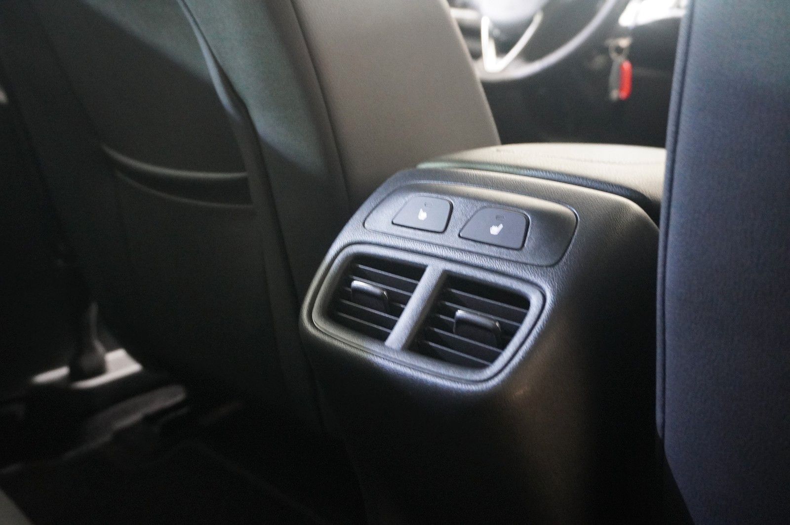 Fahrzeugabbildung Opel Insignia B ST 2.0D ELEGANCE NAVI/LED/VIRTU./AHK