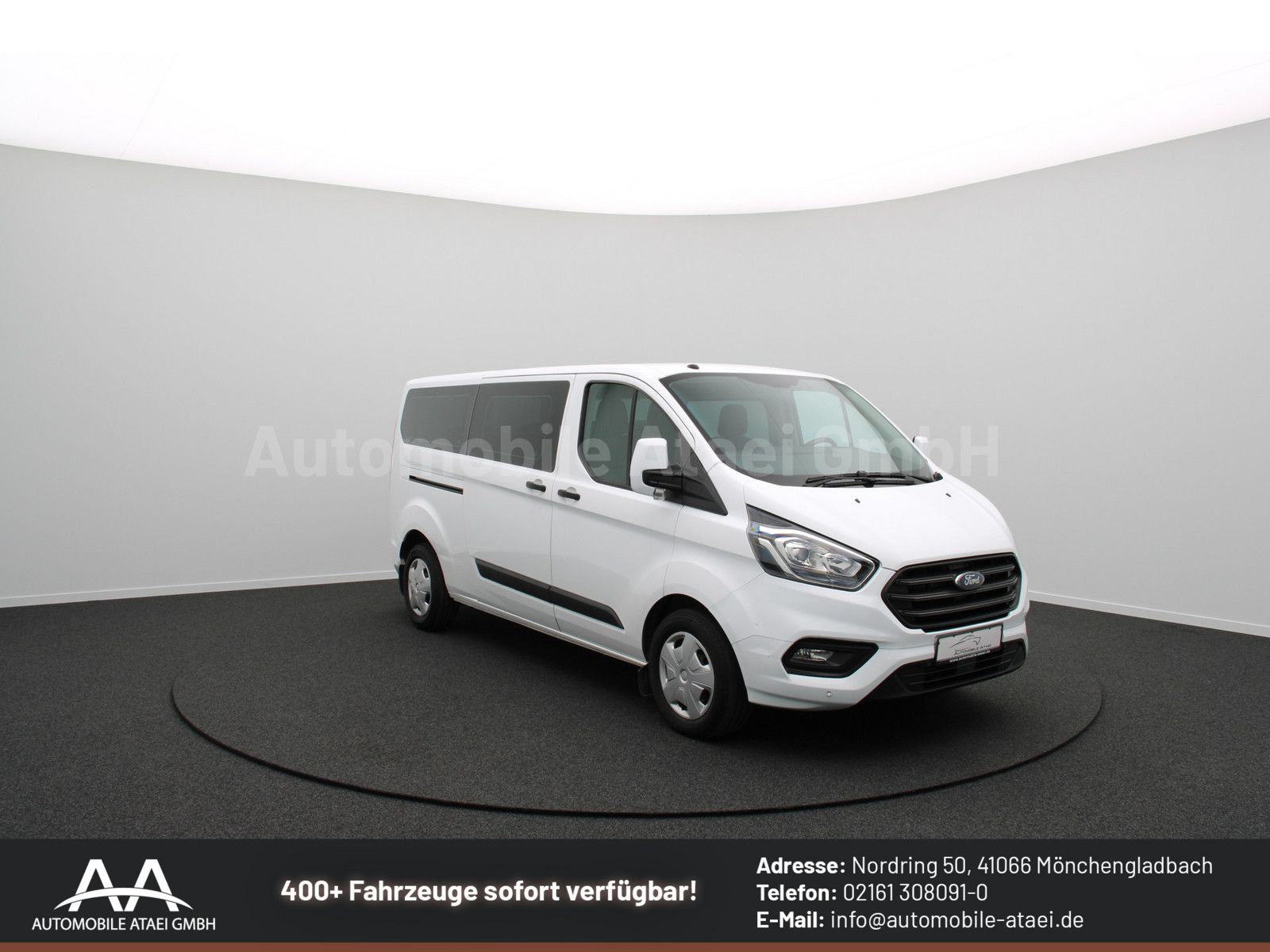 Fahrzeugabbildung Ford Transit Custom 340 L2 *9-Sitzer* AHK 2,4t 0963