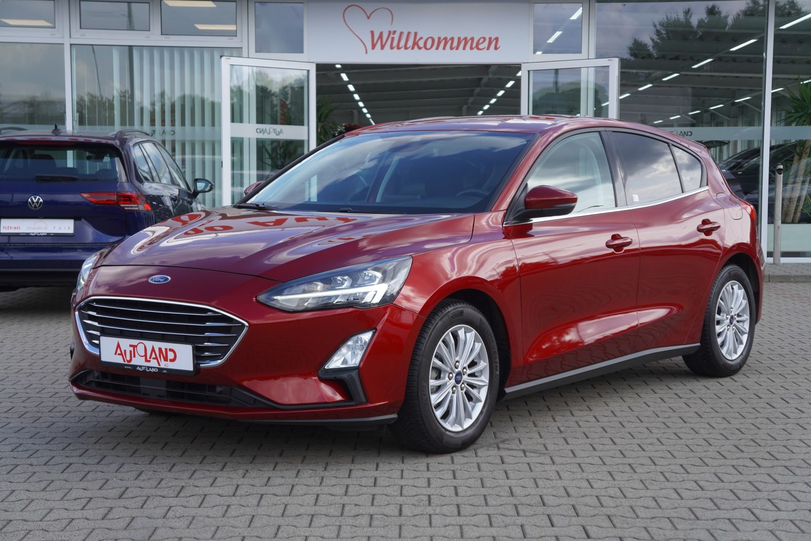 Ford Focus 1.0 EB Titanium LED Navi DAB Tempomat imagem 2