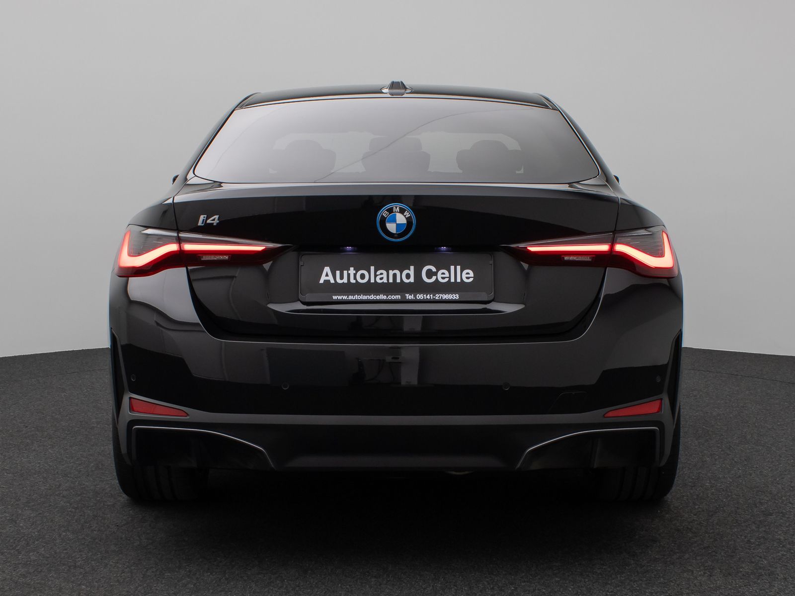 Fahrzeugabbildung BMW i4 eD40 GranCoupé Glasdach Laser 360°AHK Komfort