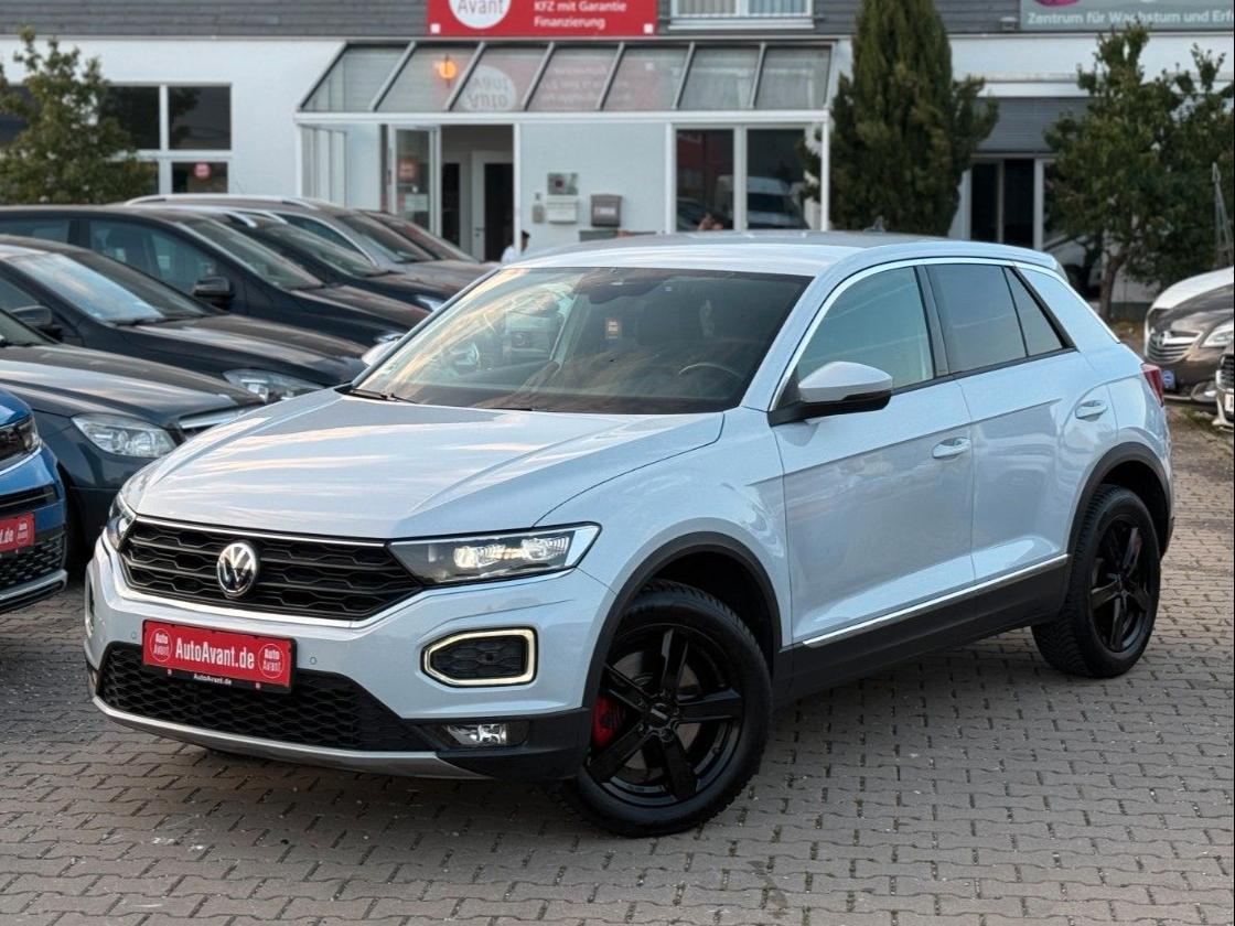 Volkswagen T-Roc 1.5 TSI ACT Sport*AUTOMATIK*BCM*AHK*GRA*BT