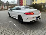 Mercedes-Benz C 250 AMG Line Autom. AMG Line - Mercedes-Benz C 250: Coupe