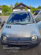 Renault Eine Renault Auto zum verkaufen mit ein gü... - Renault Trafic aus 2003