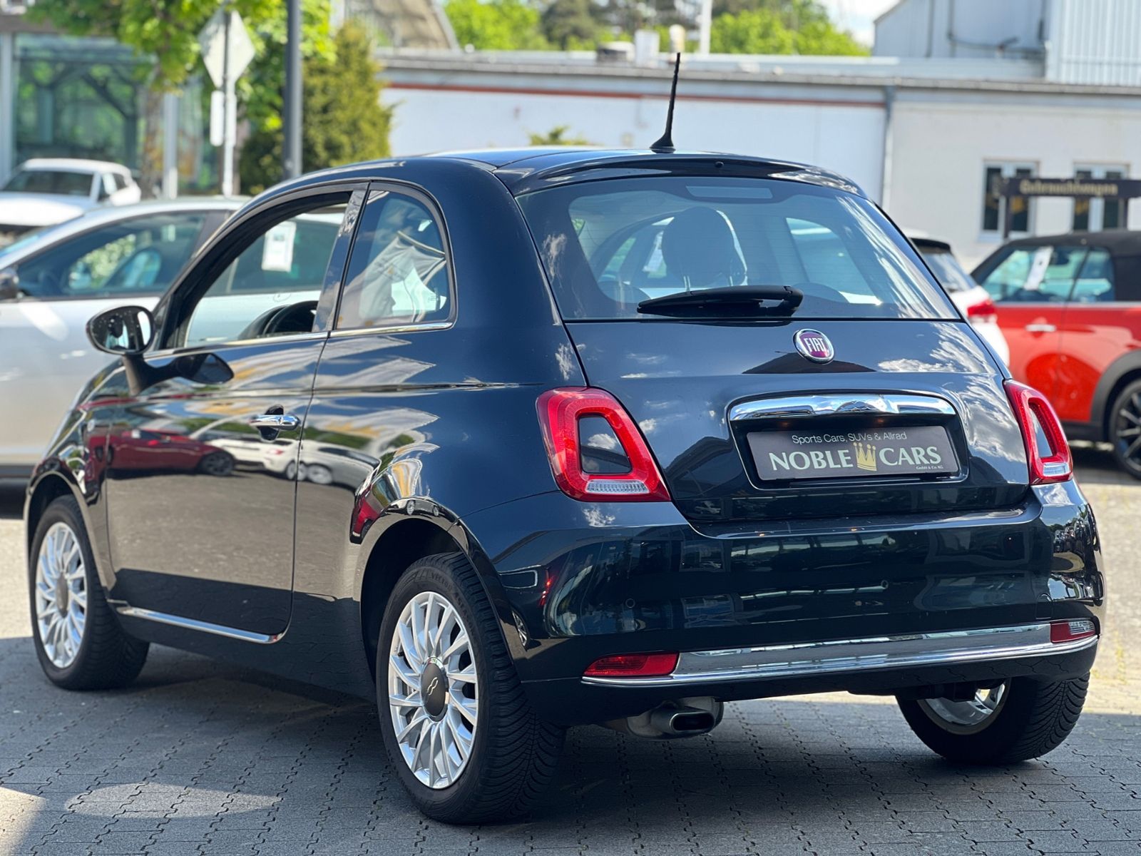 Fahrzeugabbildung Fiat 500 Lim. Lounge PANO KLIMA ALU TEMP