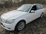 Mercedes-Benz C 350 CDI  T-Model 4MATIC Elegance - Mercedes-Benz C 350: 4matic