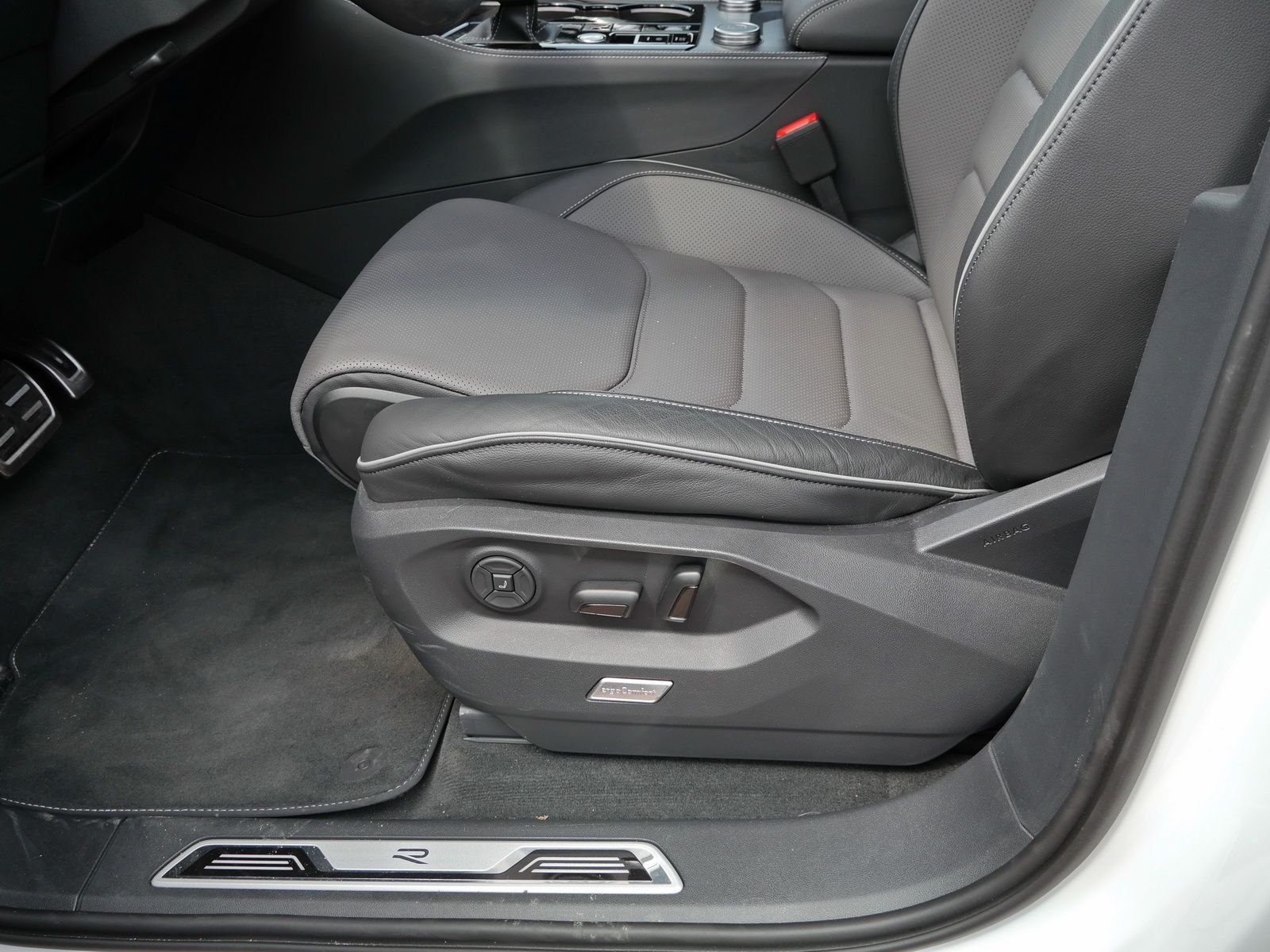 Volkswagen Touareg - Bild 26