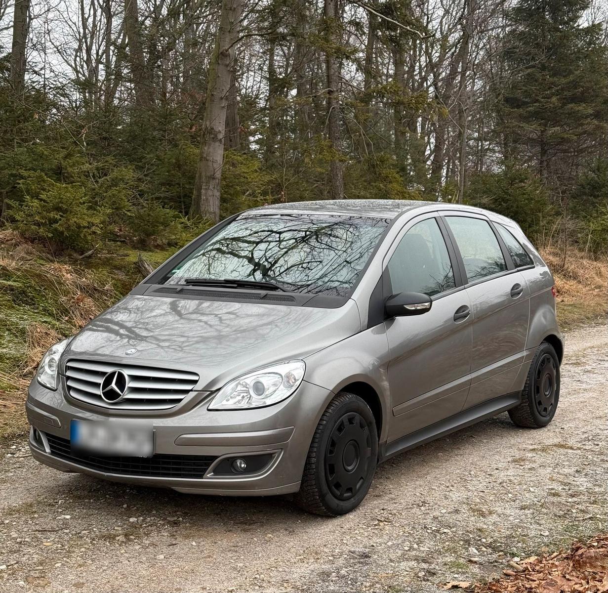 Mercedes-Benz B 170