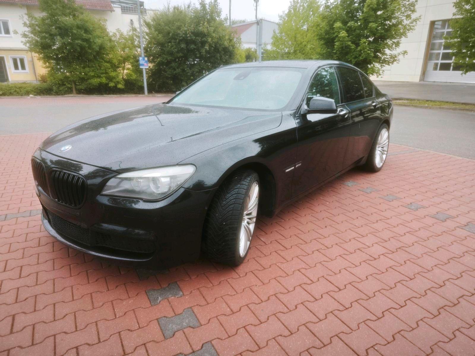 BMW 740