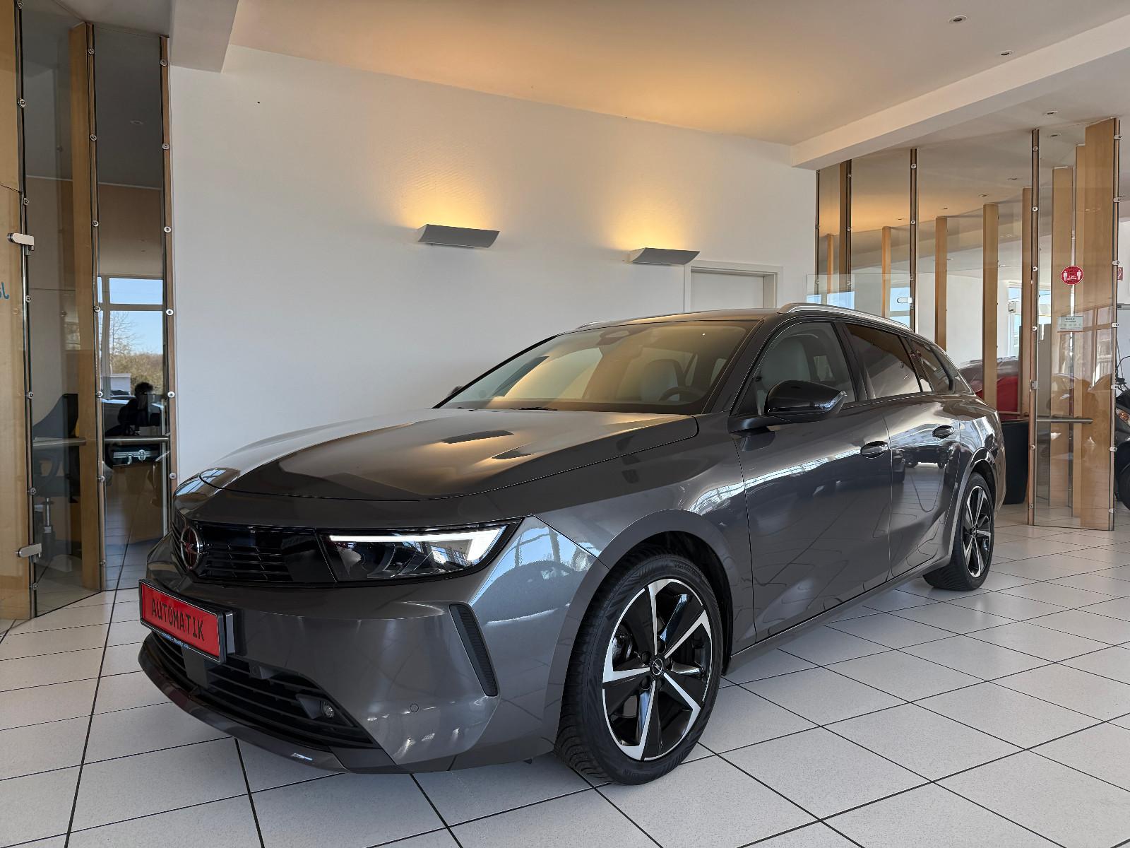 Opel Astra AUTOMATIK PREMIUM FAMILIENKOMBI + AHK