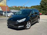 Ford Galaxy Titanium 7-Sitze Navi AHK Klimaauto. Tüv - gebrauchte Ford Galaxy aus dem Jahr 2018