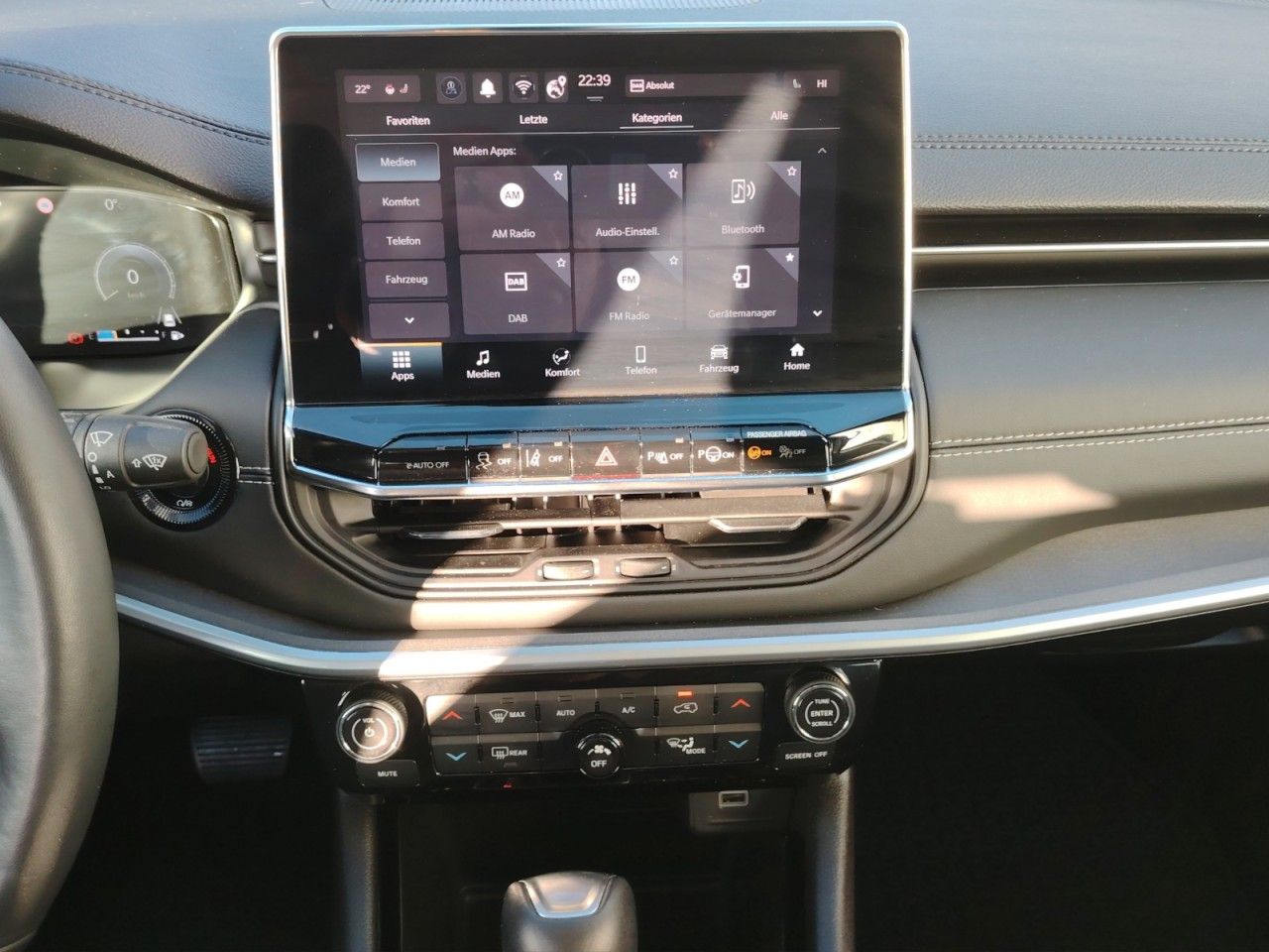 Fahrzeugabbildung Jeep Compass Altitude Mild-Hybrid FWD