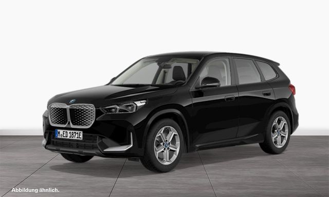 BMW iX1 xDrive30 Driv.Assist+ LiveCockpitProf LED