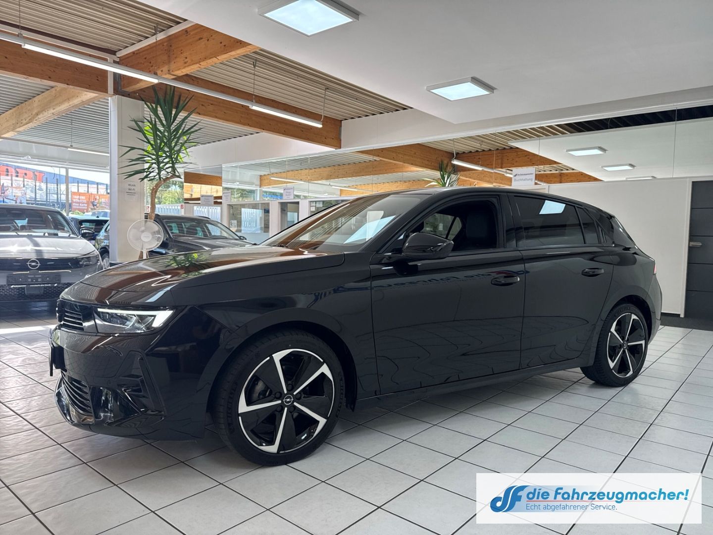Fahrzeugabbildung Opel Astra L GS Digitales Cockpit 360 Kamera LED Appl