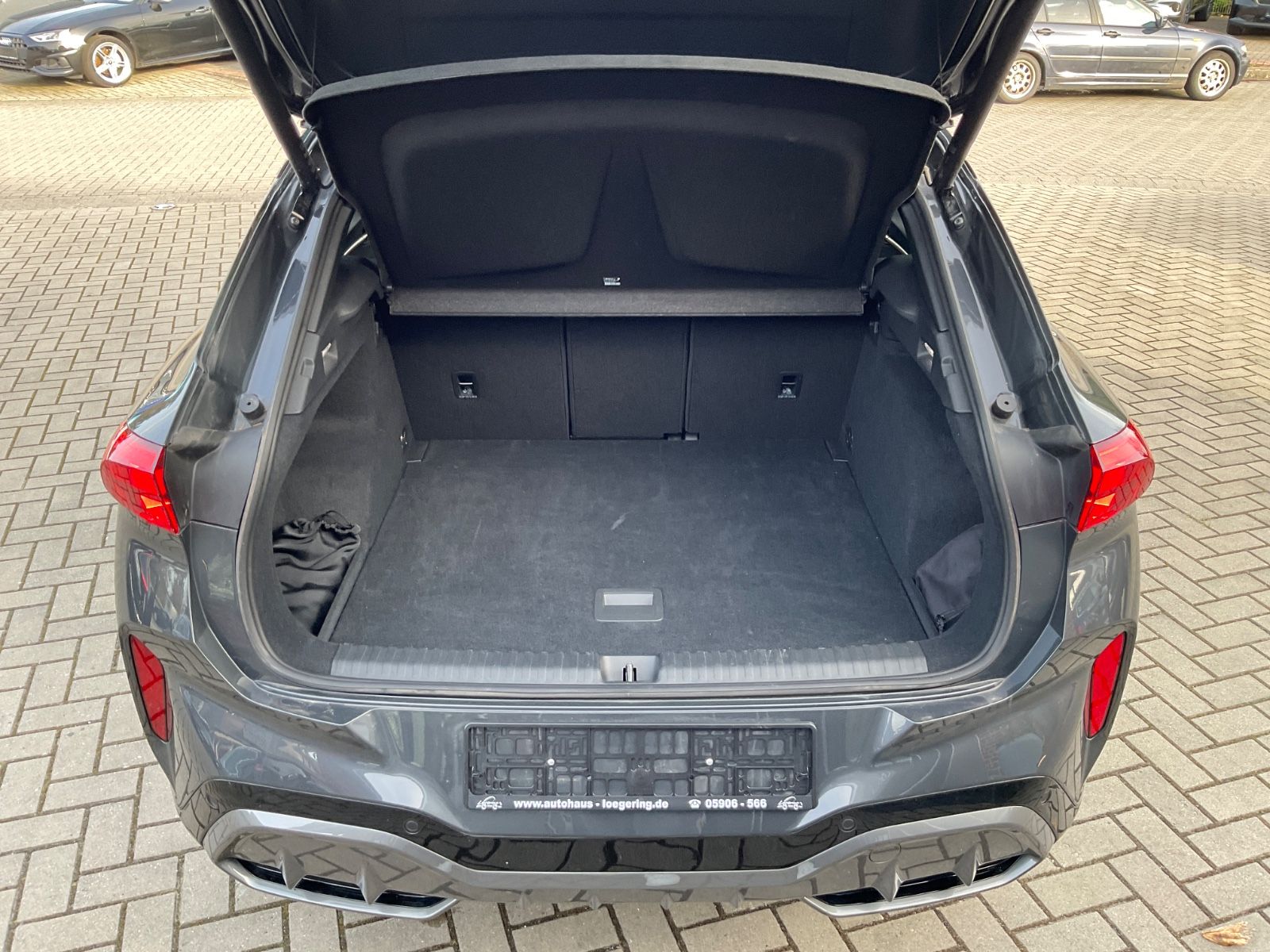 Fahrzeugabbildung CUPRA Terramar 1.5 eTSI DSG,LED,ACC,Kamera,Headup,Navi