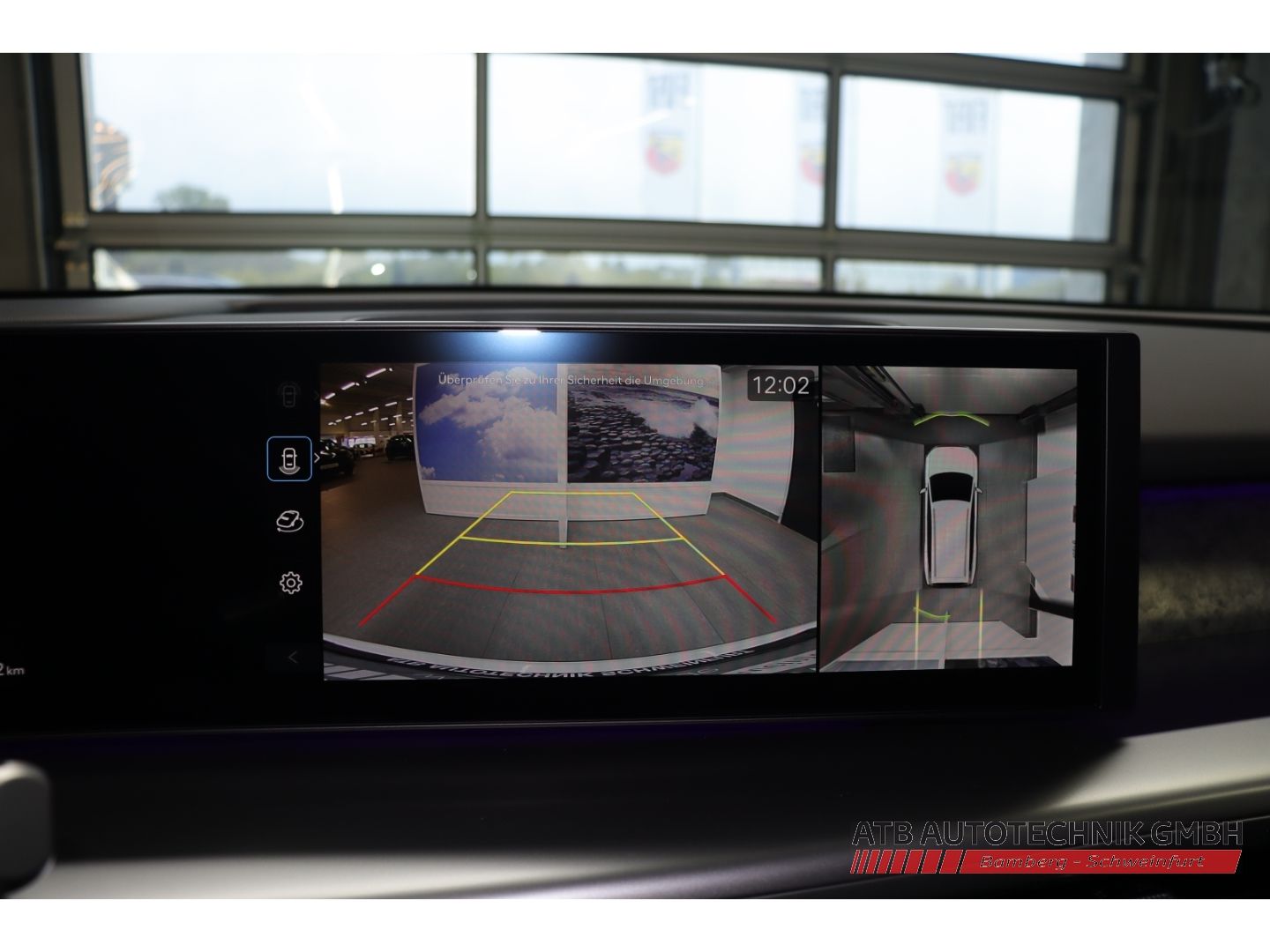 Fahrzeugabbildung Hyundai IONIQ 9 6-Sitzer MY26 UNIQ 110 kWh 307 PS PANO-D