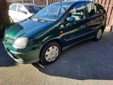 Nissan Almera Tino - Nissan Almera Tino aus 2006