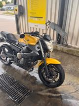 Yamaha XJ6 - YAMAHA 2011 XJ6