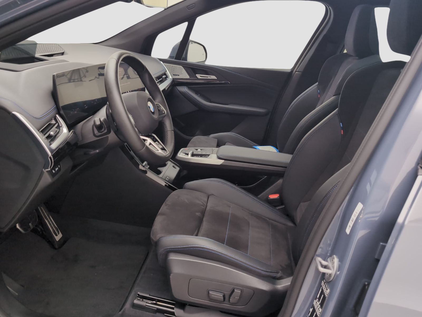 BMW 223 Active Tourer - Bild 9