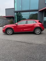 Mercedes-Benz GLA 180 Autom. Business Ausst. Navi LED Kamera - gebrauchte Mercedes-Benz GLA 180 aus dem Jahr 2019