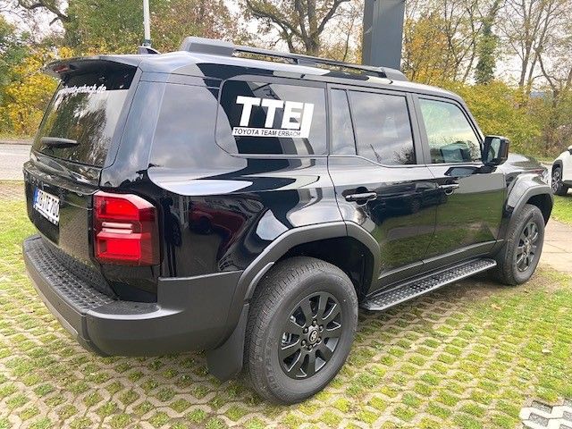 Toyota Land Cruiser 2.8 D-4D Executive, 8-fach bereift