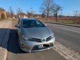 Toyota Auris Touring Sports Touring Sports Hybrid 1.8 - Toyota Auris Touring Sports mit Hybrid-Antrieb
