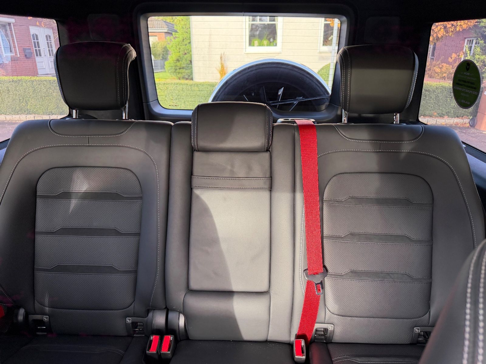 Fahrzeugabbildung Mercedes-Benz G 63 AMG MEMO*BURMESTER*SDACH*ACC*LED*SBELÜFTUNG