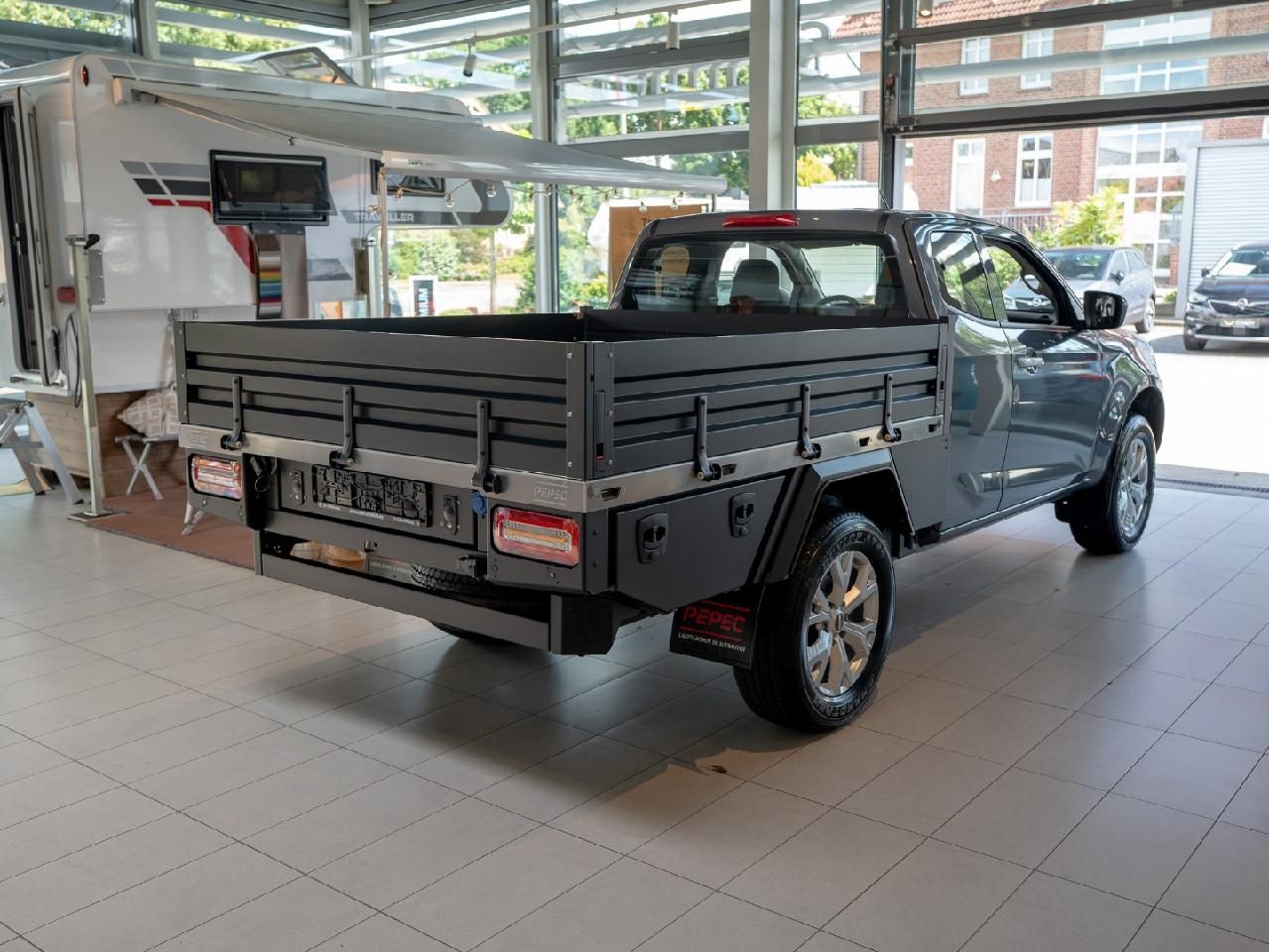 Fahrzeugabbildung Isuzu D-Max Space Cab LS PEPEC Umbau