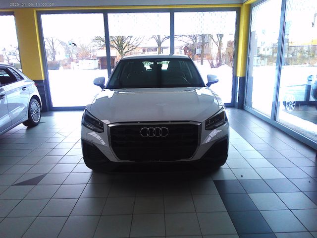 Audi Q2 35 TFSI  1.5 TSI DSG/LED/NAVI/SH/RFK