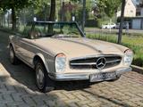 Mercedes-Benz SL 280 PAGODE Saubere History - Mercedes-Benz SL 280 mit Benzin-Antrieb: Cabrio, Pagode