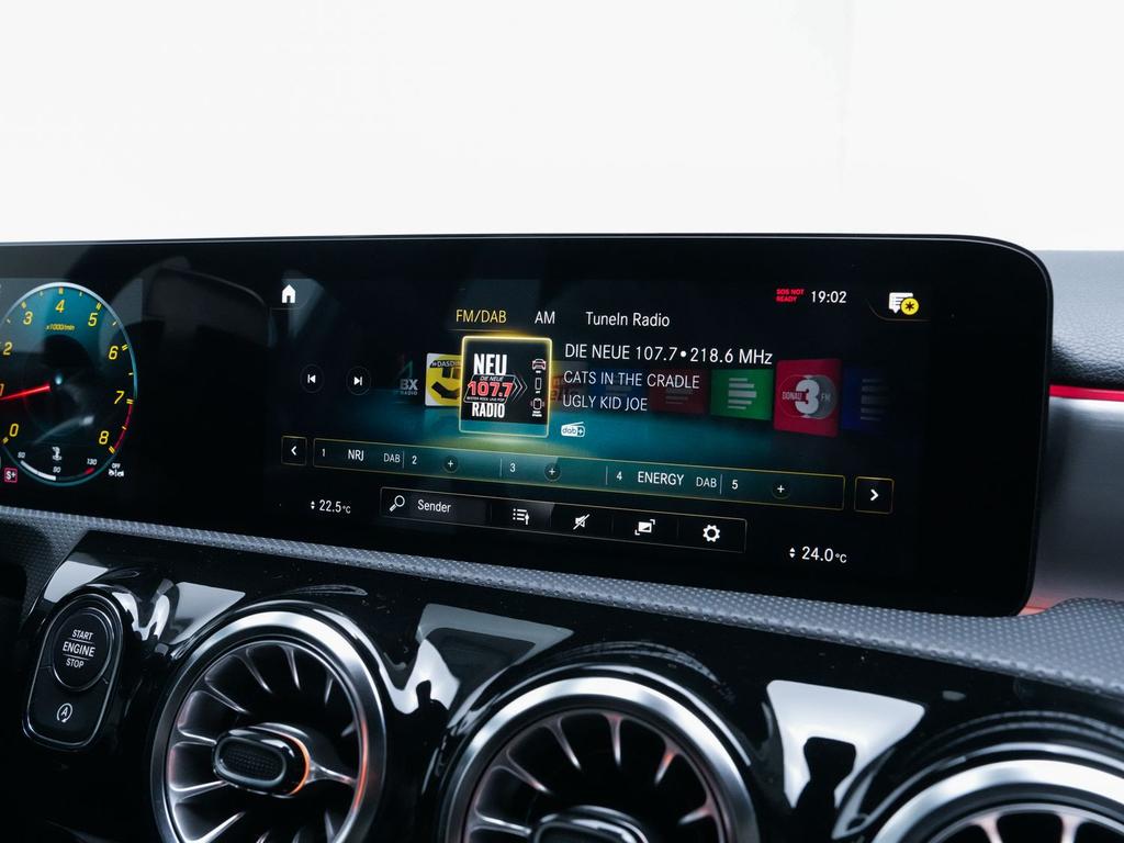 Mercedes-Benz A 45 AMG