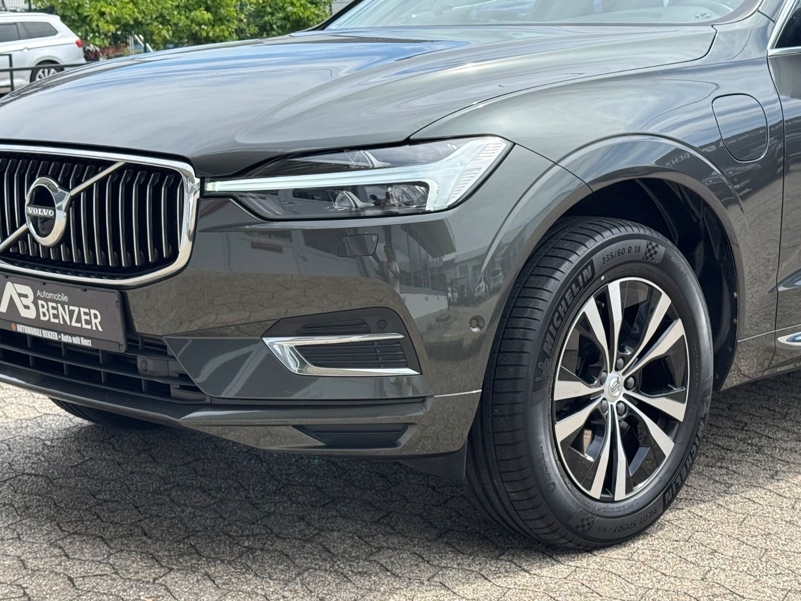 Fahrzeugabbildung Volvo XC60 Inscription Recharge/360°Cam/AHK/PANO/Navi/
