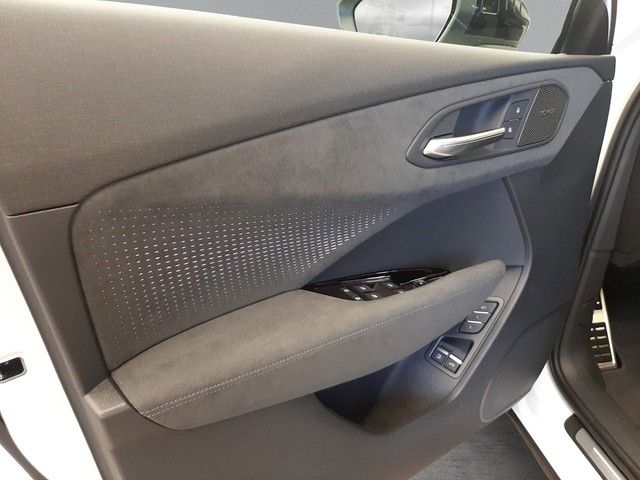 Fahrzeugabbildung Audi Q3 e-hybrid S line TechPro Pano Matrix HuD 20"