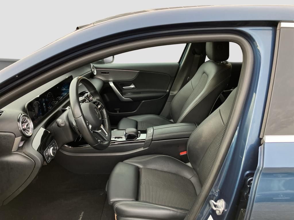 Fahrzeugabbildung Mercedes-Benz A 200 *PROGRESSIVE*NAVI-PREMIUM*KAMERA*LED*