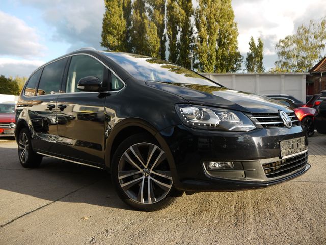 Volkswagen Sharan/Leder/Kamera/Bi-Xenon/135KW