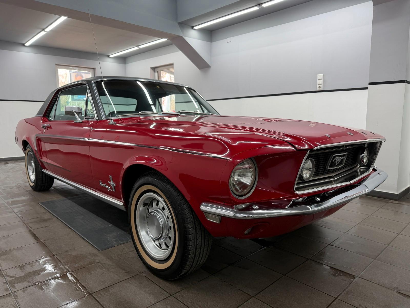 Ford Mustang Coupé 289 4.7 V8 194ch - Imatriculation collection - Flowmaster - Révision complète