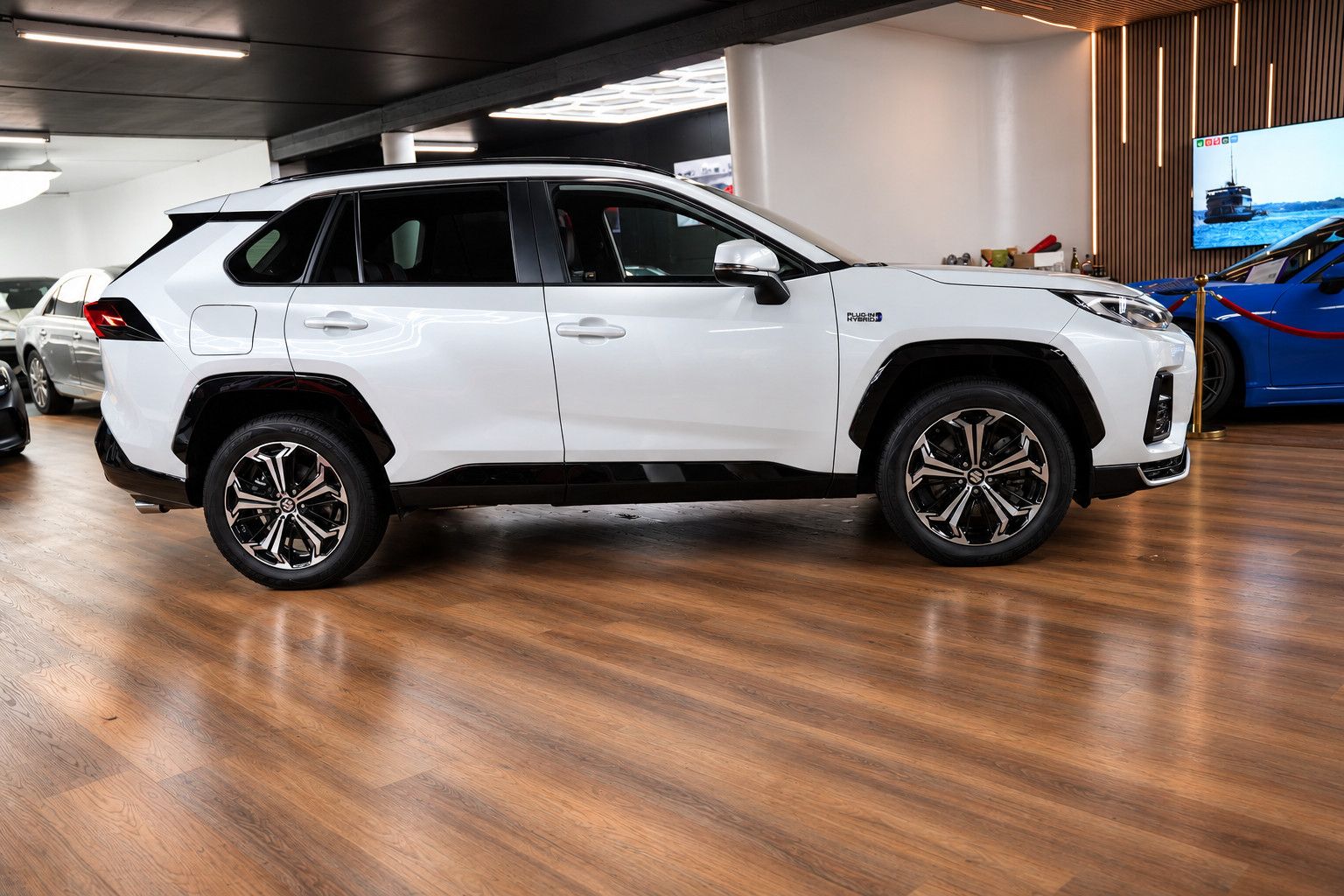 Fahrzeugabbildung Suzuki Across 2.5 Plug-In Hybrid Comfort+ E-Four/ACC/