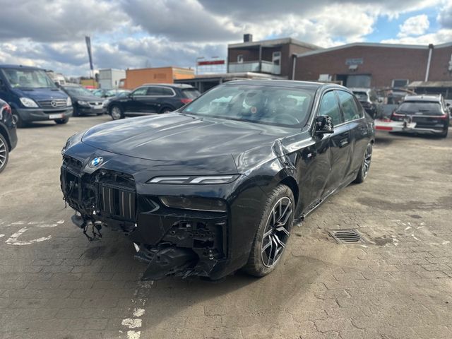 BMW 740 Baureihe 7 Lim 740 d xDrive M Sport