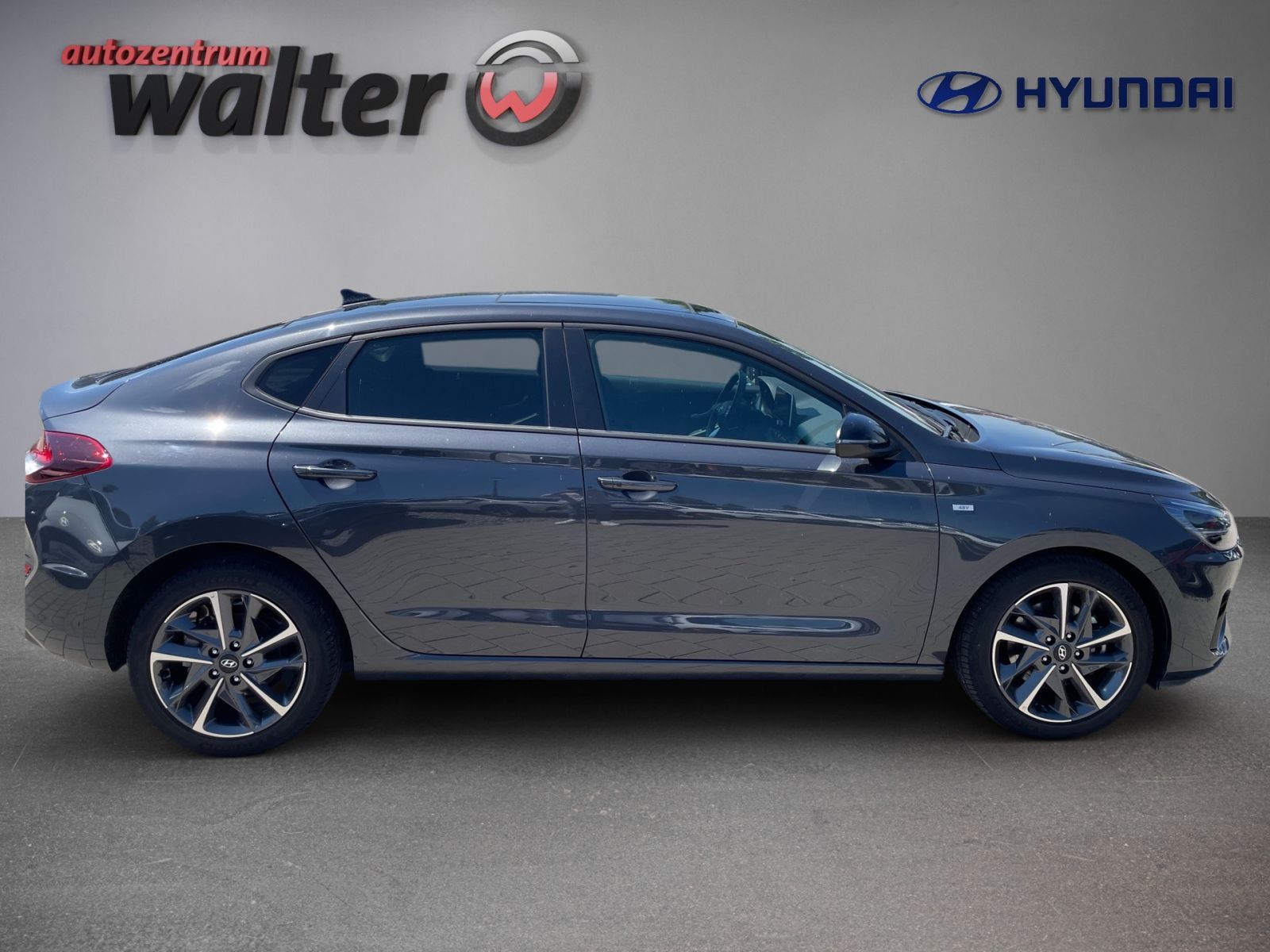 Hyundai i30 Fastback 1.5T-GDI Ed.30+ Mild-Hybrid *Navi*K imagem 3