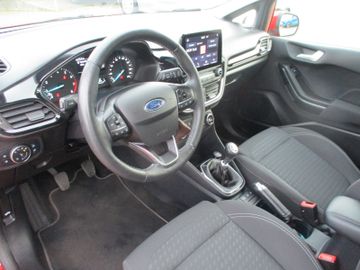 Ford Fiesta Titanium PDC + Winterp.+ ALU           PA