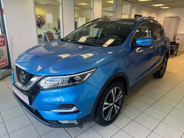 Nissan Qashqai N-Connecta/ LED/NAVI/SCHECKHEFT/WENIG KM