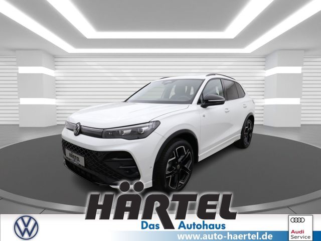 Volkswagen TIGUAN R-LINE BLACK STYLE 1.5 ETSI DSG ( Navi