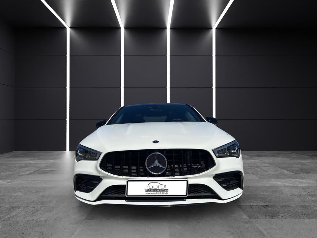 Mercedes-Benz CLA 35 AMG