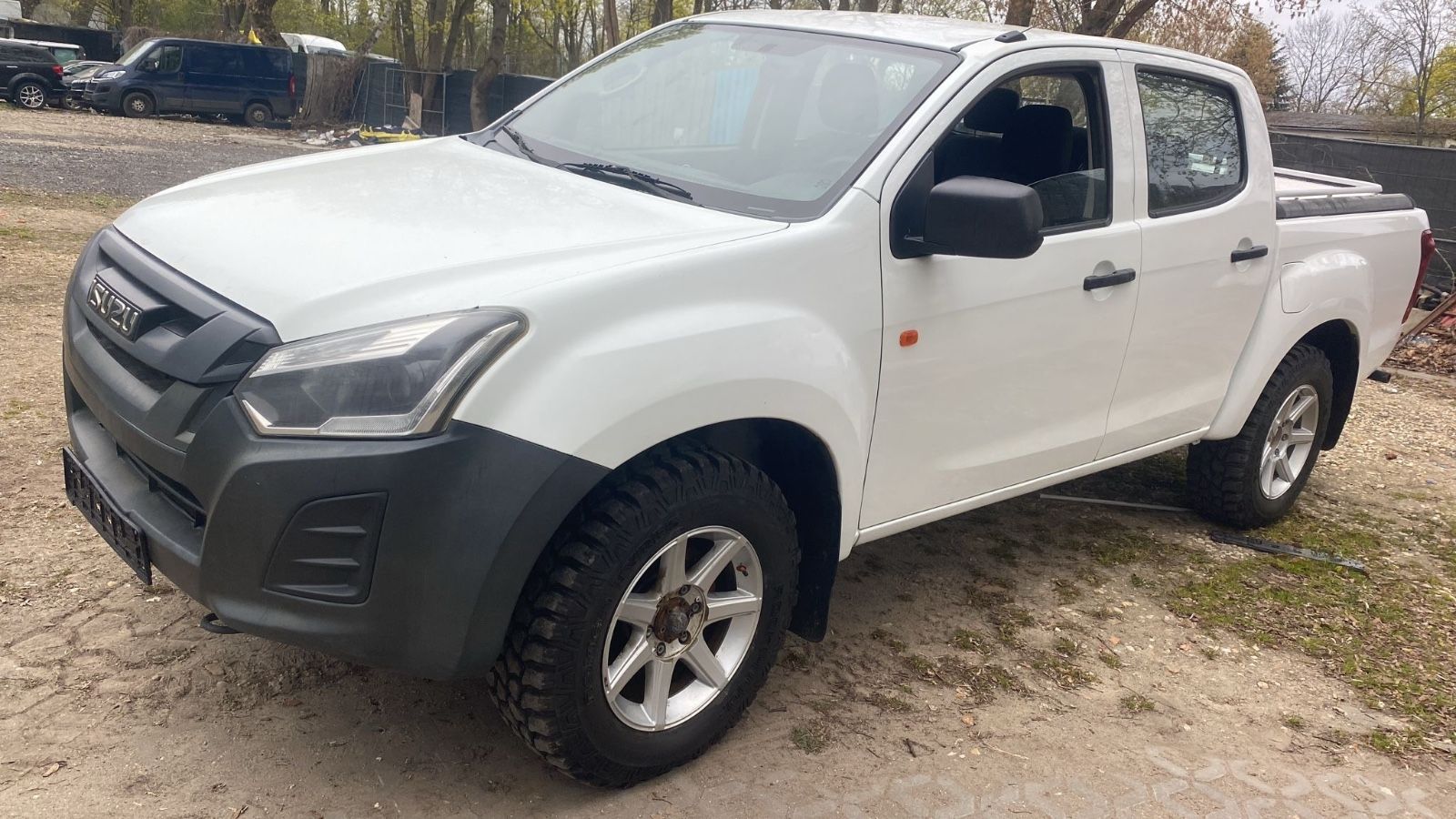 ISUZU D-Max